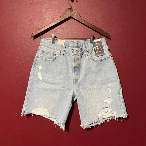 LEVI’S PREMIUM 501 '90S WOMEN'S SHORTS - Picture 4 of 9